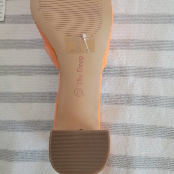 The Drop Block Heeled Mule - Picture 10 of 12